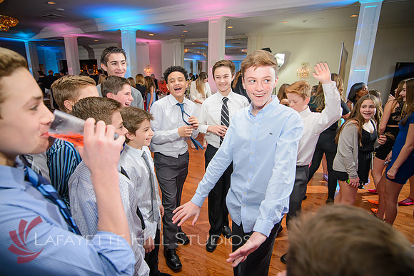 Howie_0233