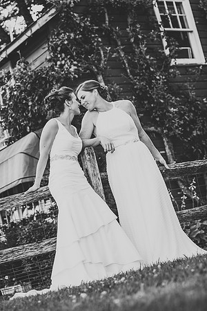 Elizabeth&Claire2015__0010