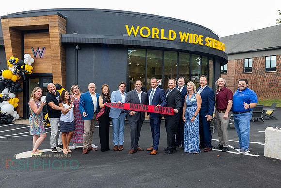 Worldwide Stereos Opening in Wayne_0039