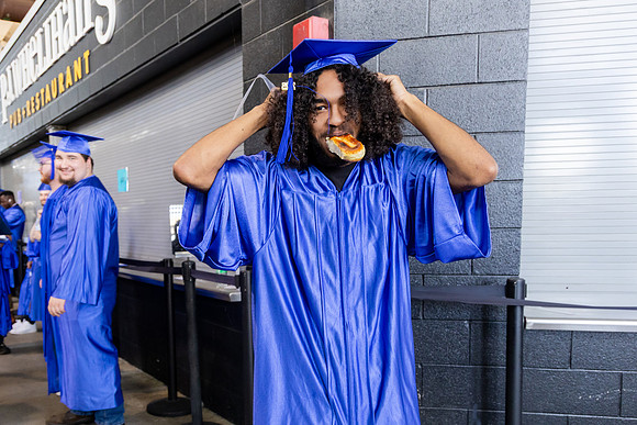 ATCGrad25_0042