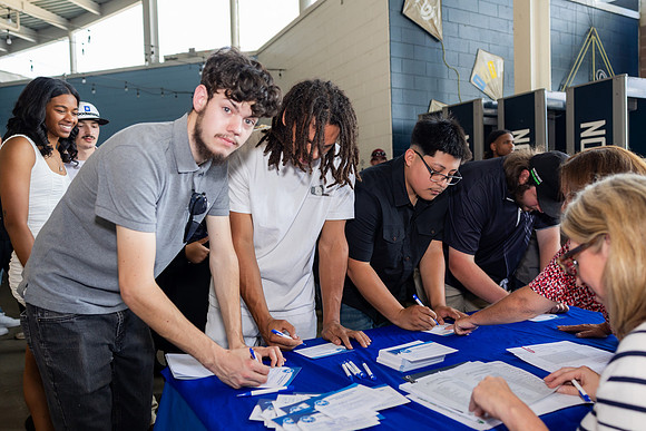ATCGrad25_0054