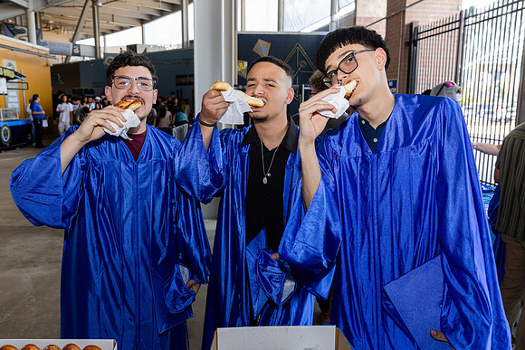ATCGrad25_0056
