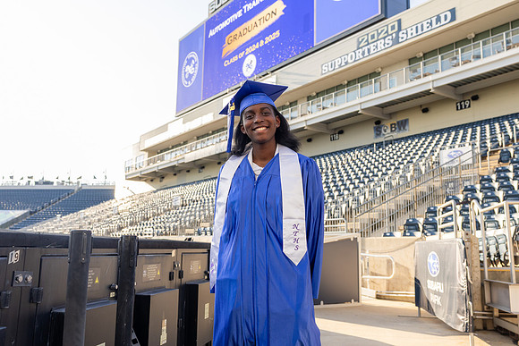 ATCGrad25_0086