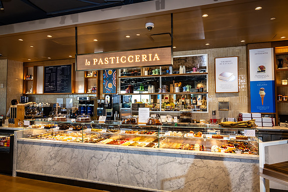 Eataly-Ribbon-cutting-Grandopening at KOP20251002_0003