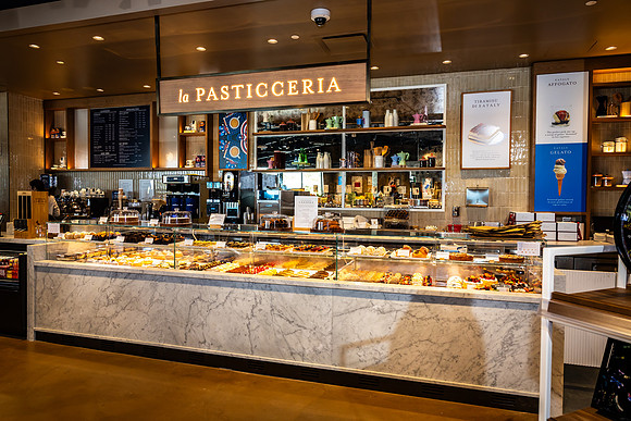Eataly-Ribbon-cutting-Grandopening at KOP20251002_0004