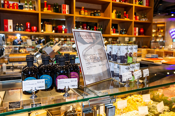 Eataly-Ribbon-cutting-Grandopening at KOP20251002_0065