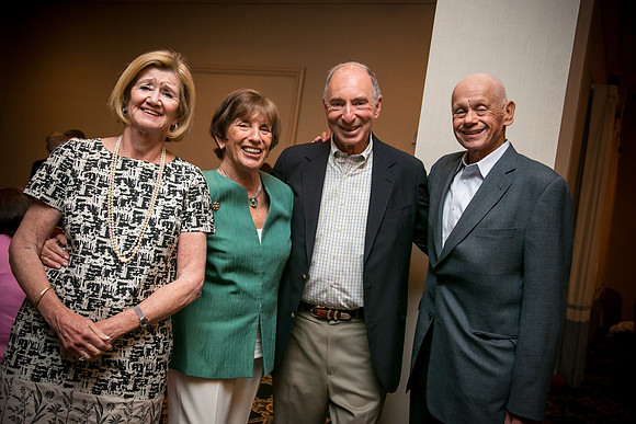 0255_M&O50th