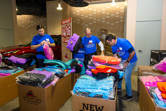 Driving away the cold- Coat Giveaway2025_0045