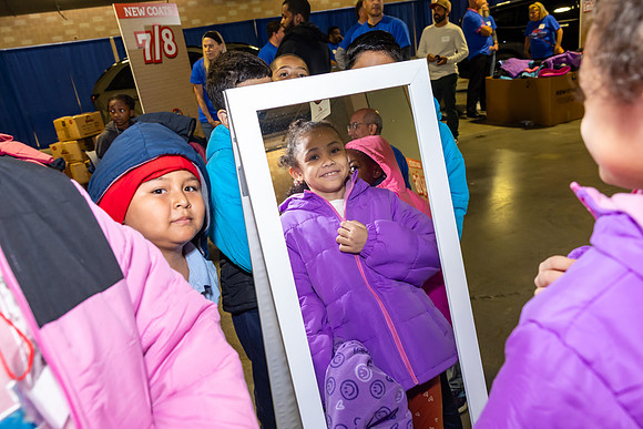 Driving away the cold- Coat Giveaway2025_0134