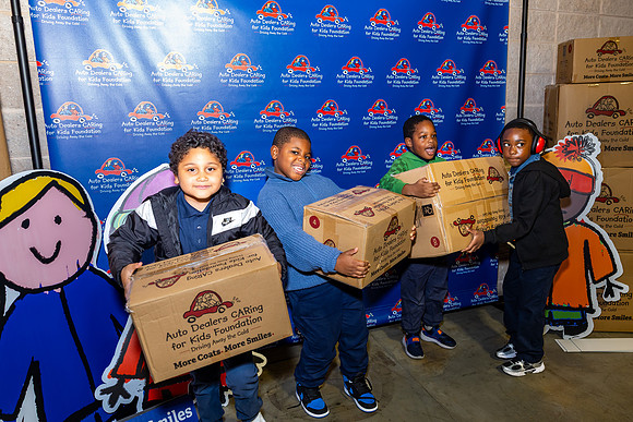 Driving away the cold- Coat Giveaway2025_0150
