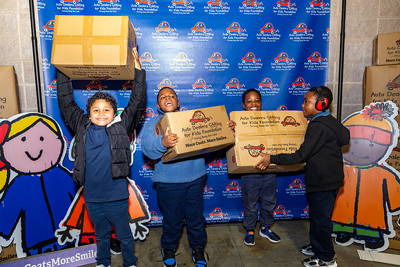 Driving away the cold- Coat Giveaway2025_0151