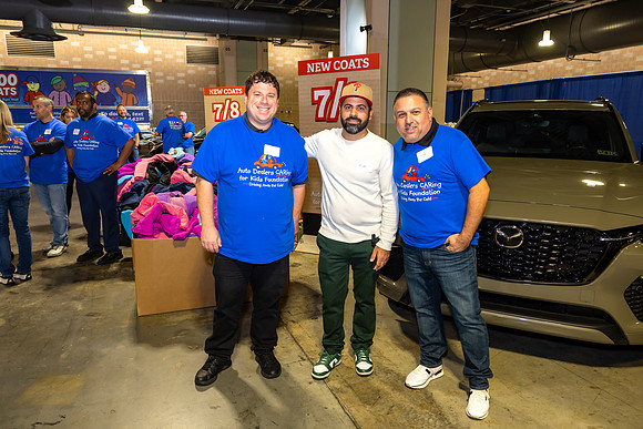 Driving away the cold- Coat Giveaway2025_0162