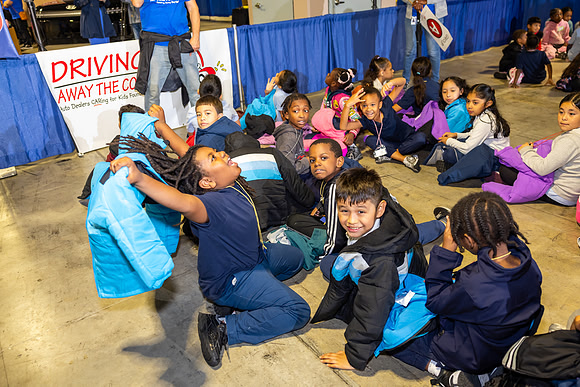 Driving away the cold- Coat Giveaway2025_0173