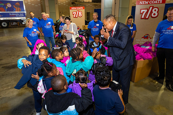 Driving away the cold- Coat Giveaway2025_0261
