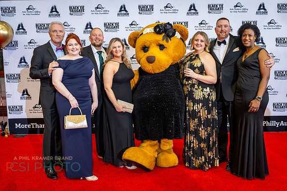 BlackTie Tailgate2026Red Carpet_0205