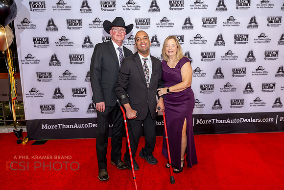 BlackTie Tailgate2026Red Carpet_0267