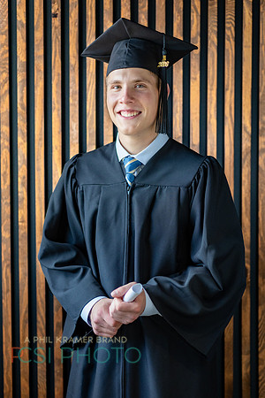 Thomas Rau2026Graduation _0020