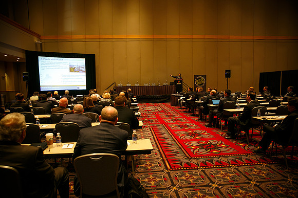 Autoshow-Dearler Forum_0060