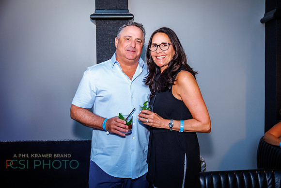 Philly Style-party-HarrisCasinoPoolAfterDark_0023
