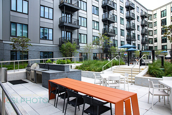 JFRE-The Ave in Navy Yard._0042