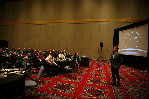 Autoshow-Dearler Forum_0111