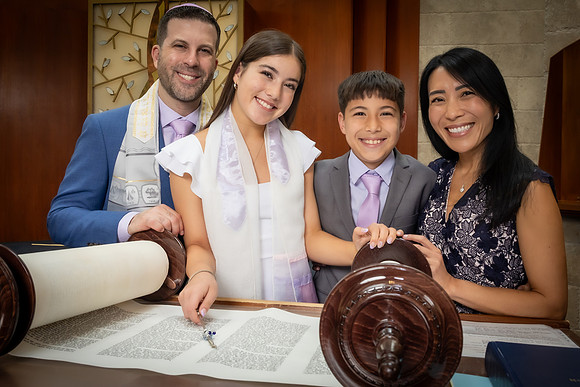 Mayer Ashley portrait highlights at Adath Emanu El_0080