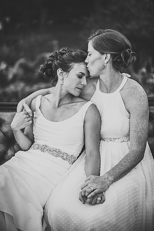 Elizabeth&Claire2015__0015
