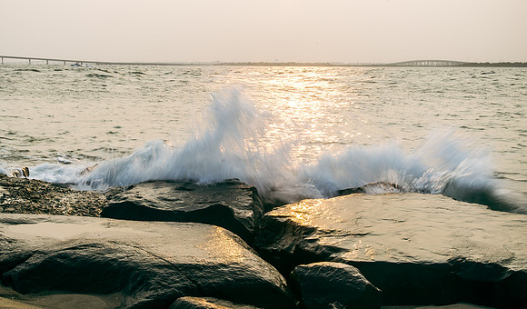 Shore-00922023_