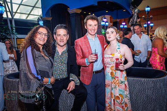 Philly Style-party-HarrisCasinoPoolAfterDark_0031