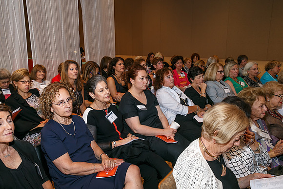 GJ- center Women of Vision0124