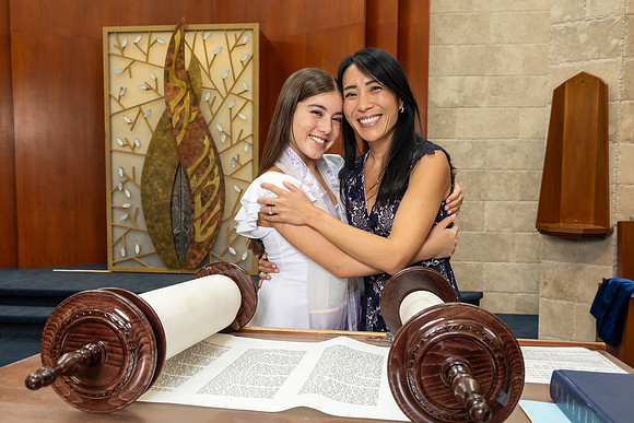 Mayer Ashley portrait highlights at Adath Emanu El_0082