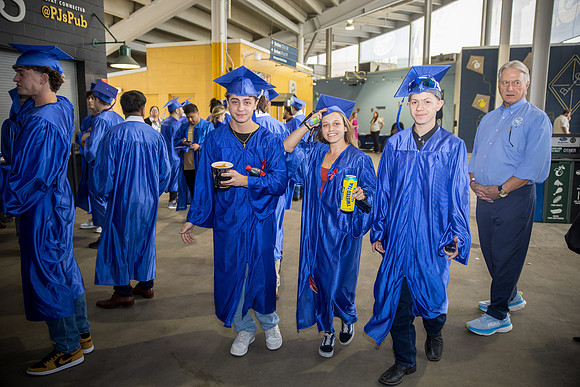 ATC_Grad24_0061