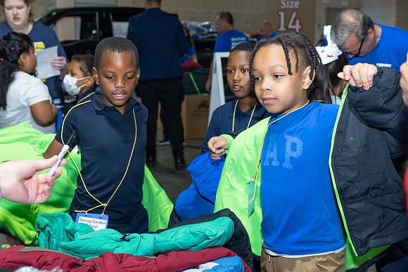 Coat giveaway2023Auto Dealers Ass__0040