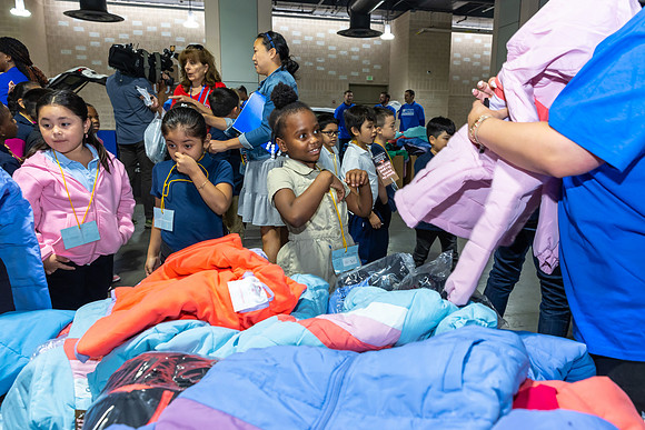 Coat giveaway2023Auto Dealers Ass__0053