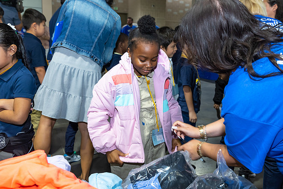 Coat giveaway2023Auto Dealers Ass__0054