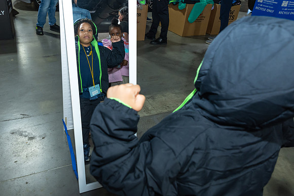 Coat giveaway2023Auto Dealers Ass__0060