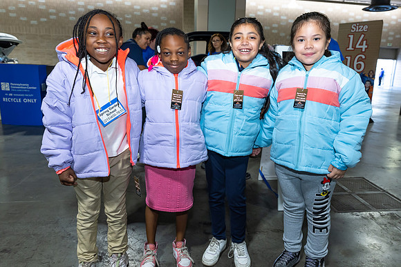 Coat giveaway2023Auto Dealers Ass__0067