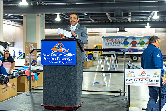 Coat giveaway2023Auto Dealers Ass__0092
