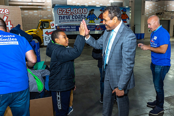 Coat giveaway2023Auto Dealers Ass__0117