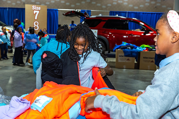 Coat giveaway2023Auto Dealers Ass__0124