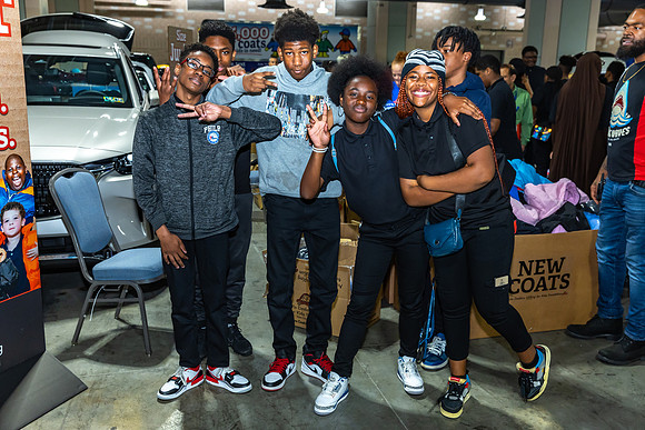 Coat giveaway2023Auto Dealers Ass__0137