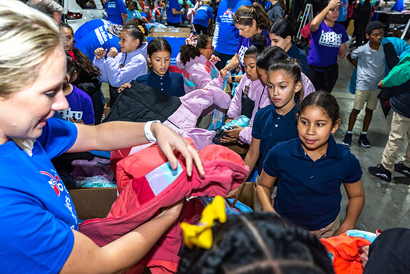 Coat giveaway2023Auto Dealers Ass__0142