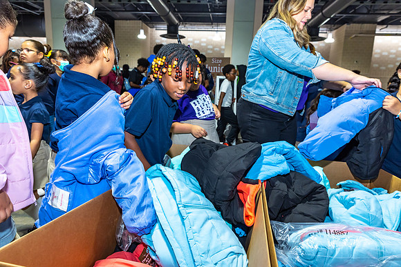 Coat giveaway2023Auto Dealers Ass__0159