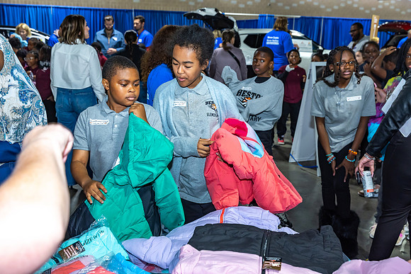 Coat giveaway2023Auto Dealers Ass__0163