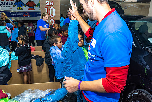 Coat giveaway2023Auto Dealers Ass__0180