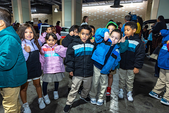 Coat giveaway2023Auto Dealers Ass__0196