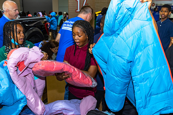 Coat giveaway2023Auto Dealers Ass__0206