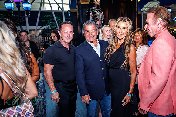 Philly Style-party-HarrisCasinoPoolAfterDark_0025
