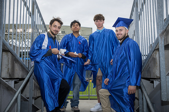 ATC_Grad24_0057