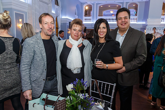 PhillystyleMagWedd0072